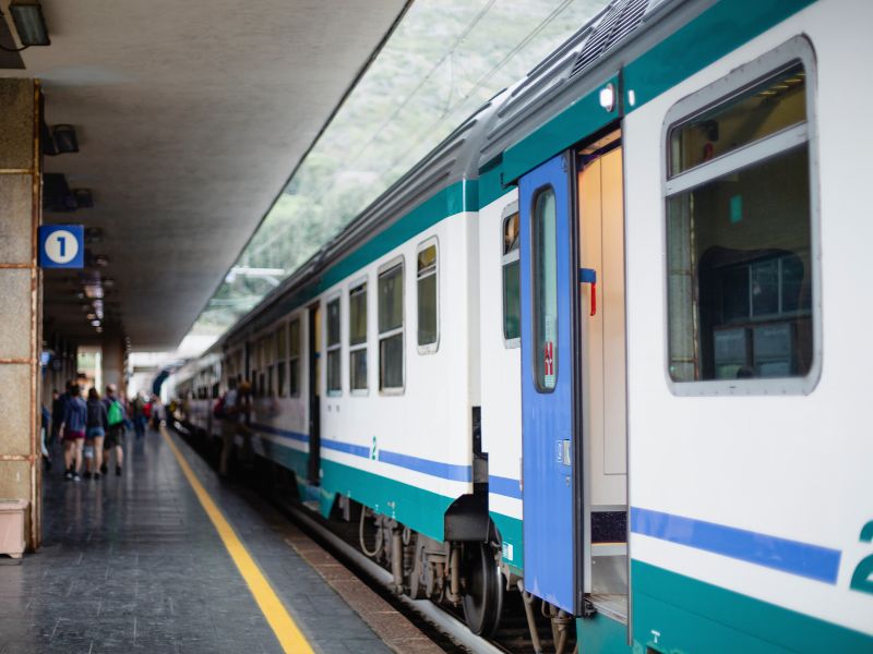 Anreise mit dem Zug von Peschiera nach Venedig