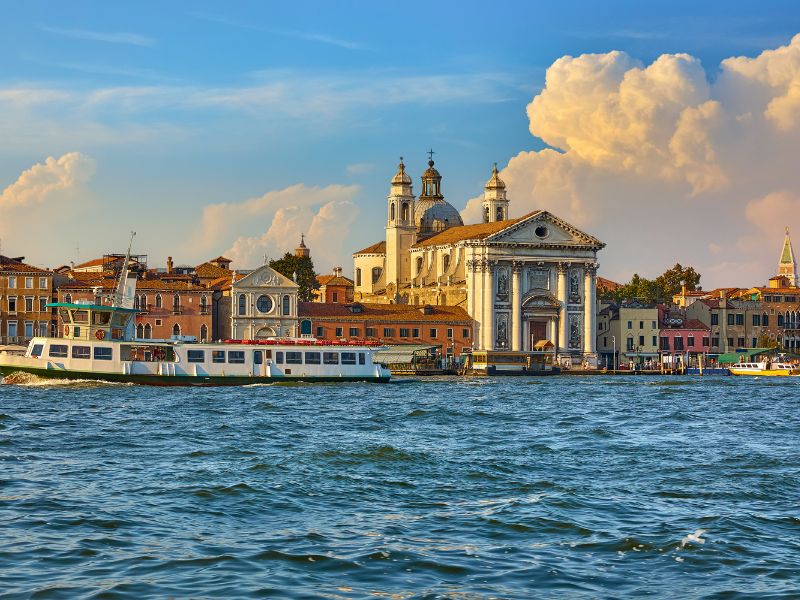 San Giorgio Maggiore Venedig — Palladio-Kirche auf eigener Insel mit Campanile